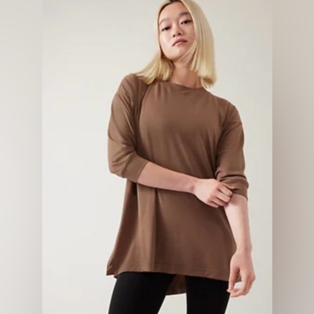 Athleta Inspire Top Oversized Long Tunic 3/4 Sleeves M Brown Beige